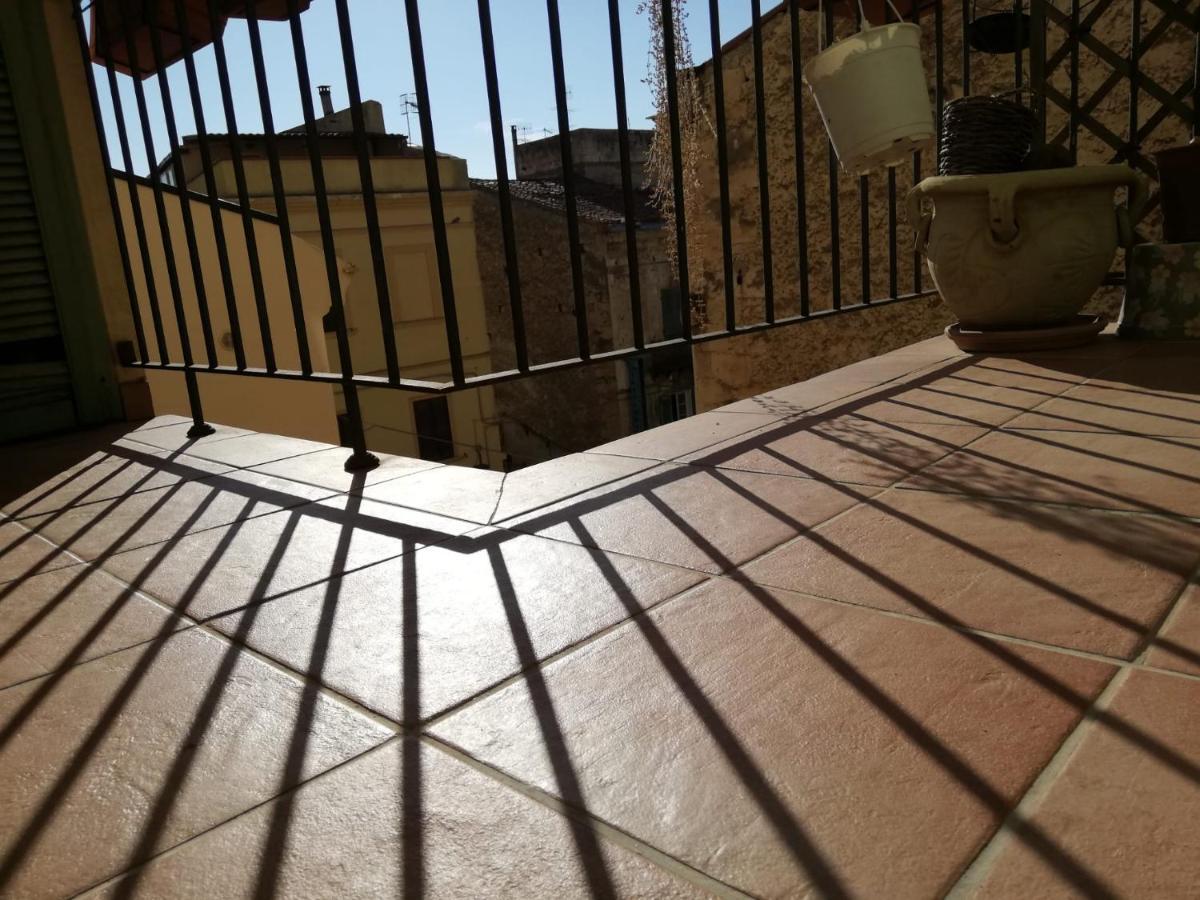 Appartement La Casa Di Adele à Sassari Extérieur photo